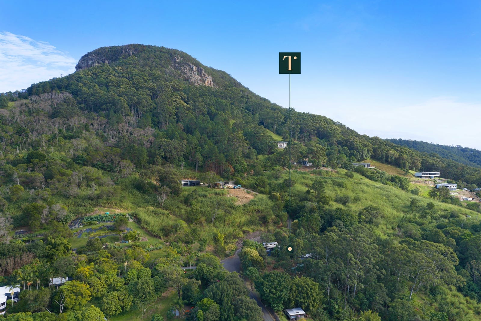 Where Hinterland Serenity Meets Coastal Horizons