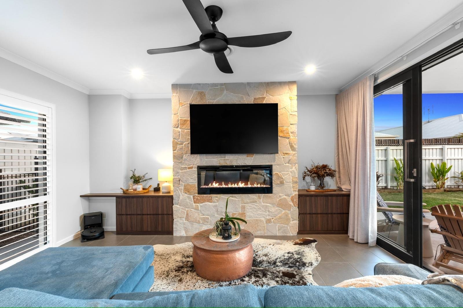 Multiple Living Areas, Excellent Separation and a Coveted Coastal Location