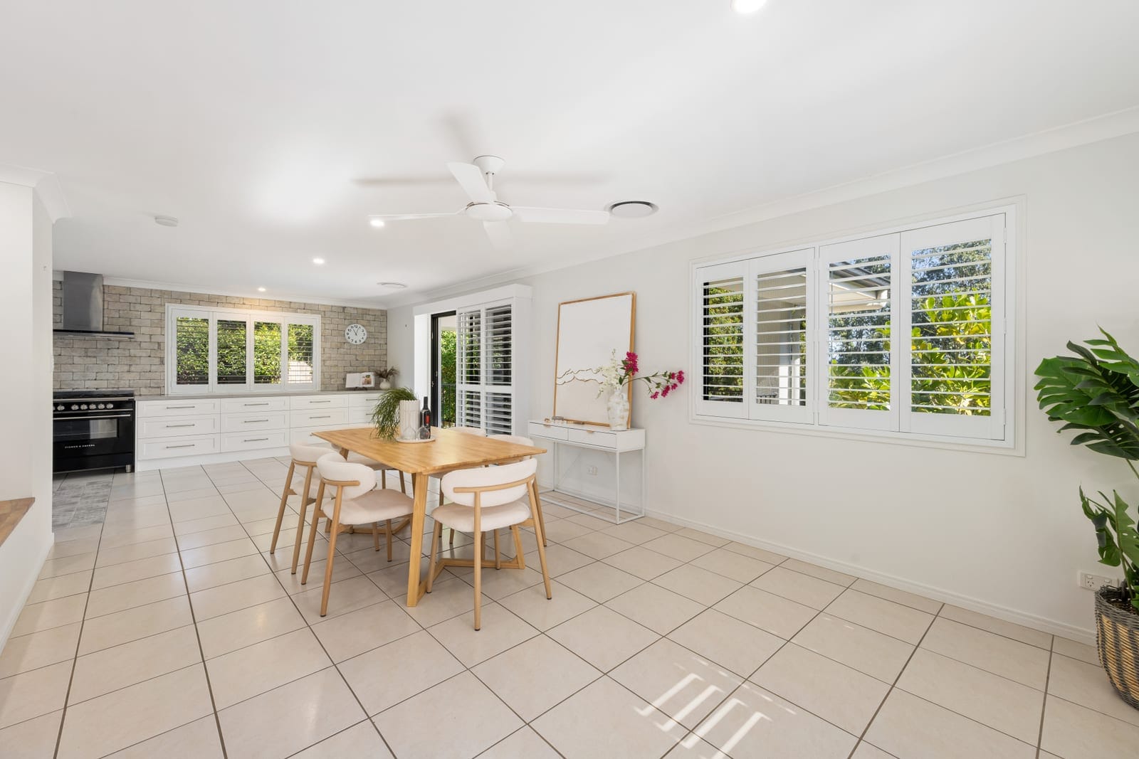 SOLD BY JAMIE VIBERT & NAJ ELSAYED