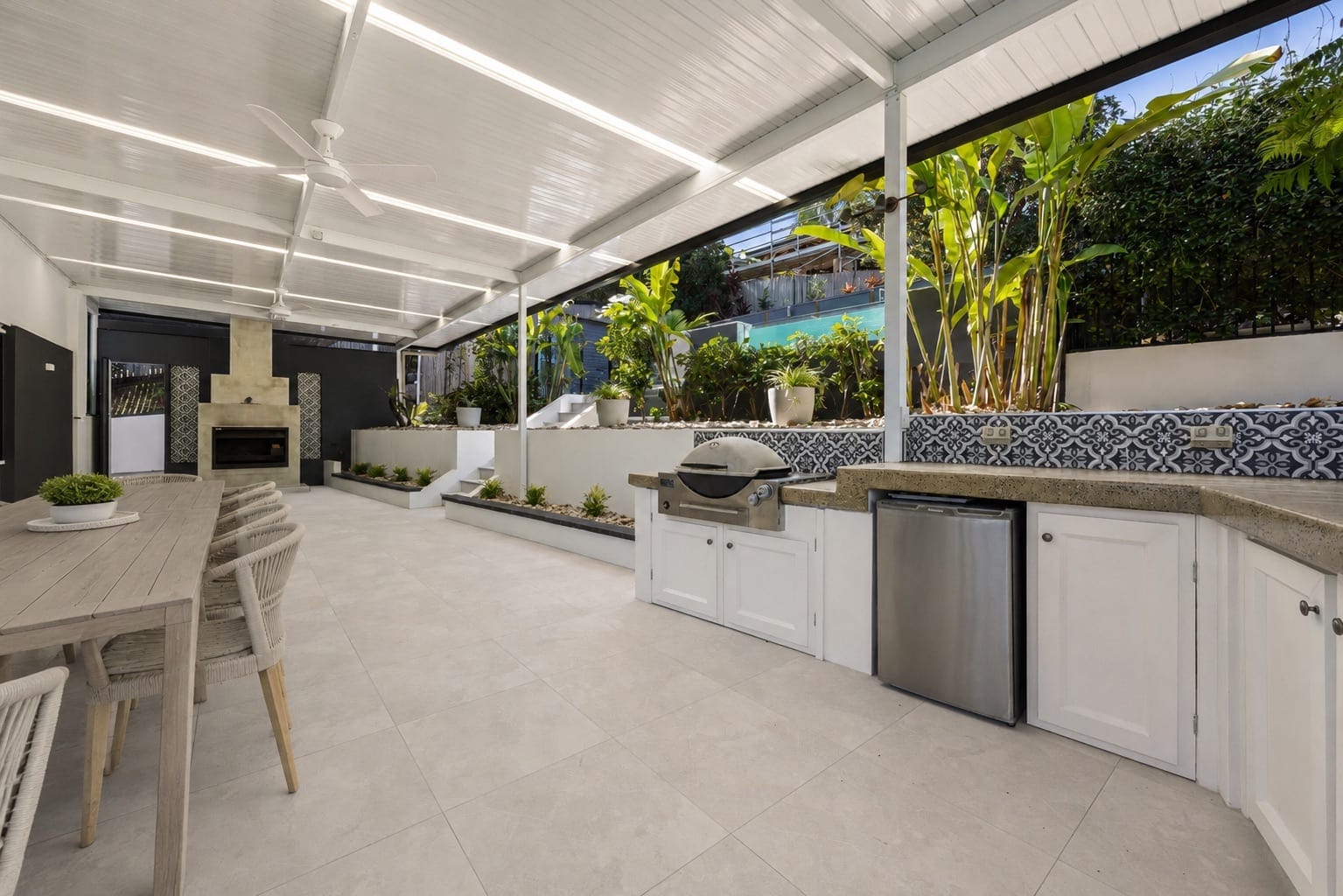 SOLD BY JAMIE VIBERT & NAJ ELSAYED