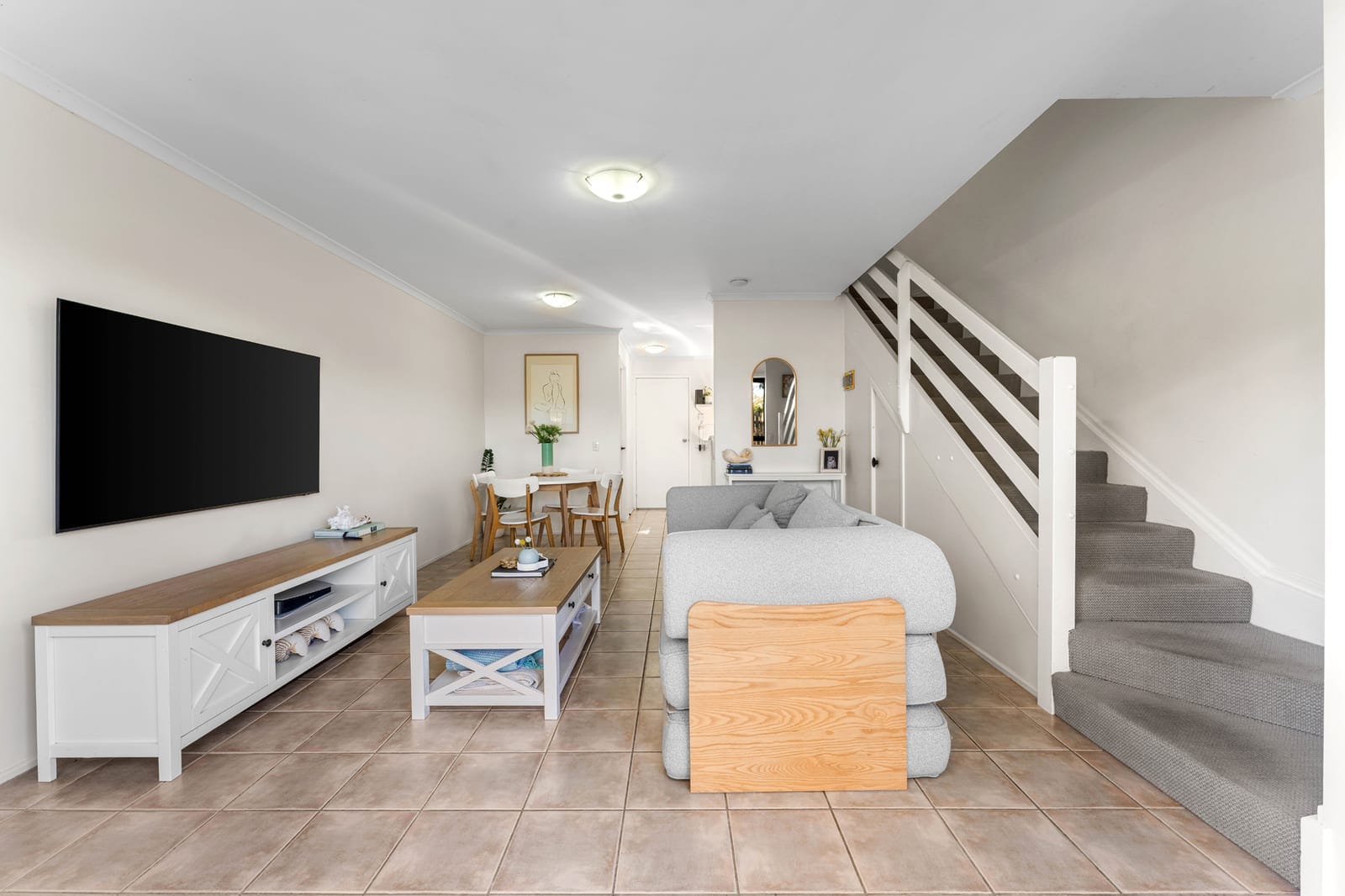 SOLD BY JAMIE VIBERT & NAJ ELSAYED