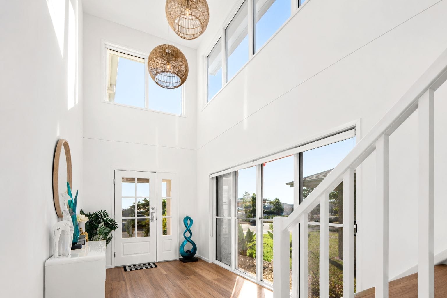 GUIDE $1.25M-$1.35M OFFERS CLOSE 5PM MONDAY 5TH OCTOBER