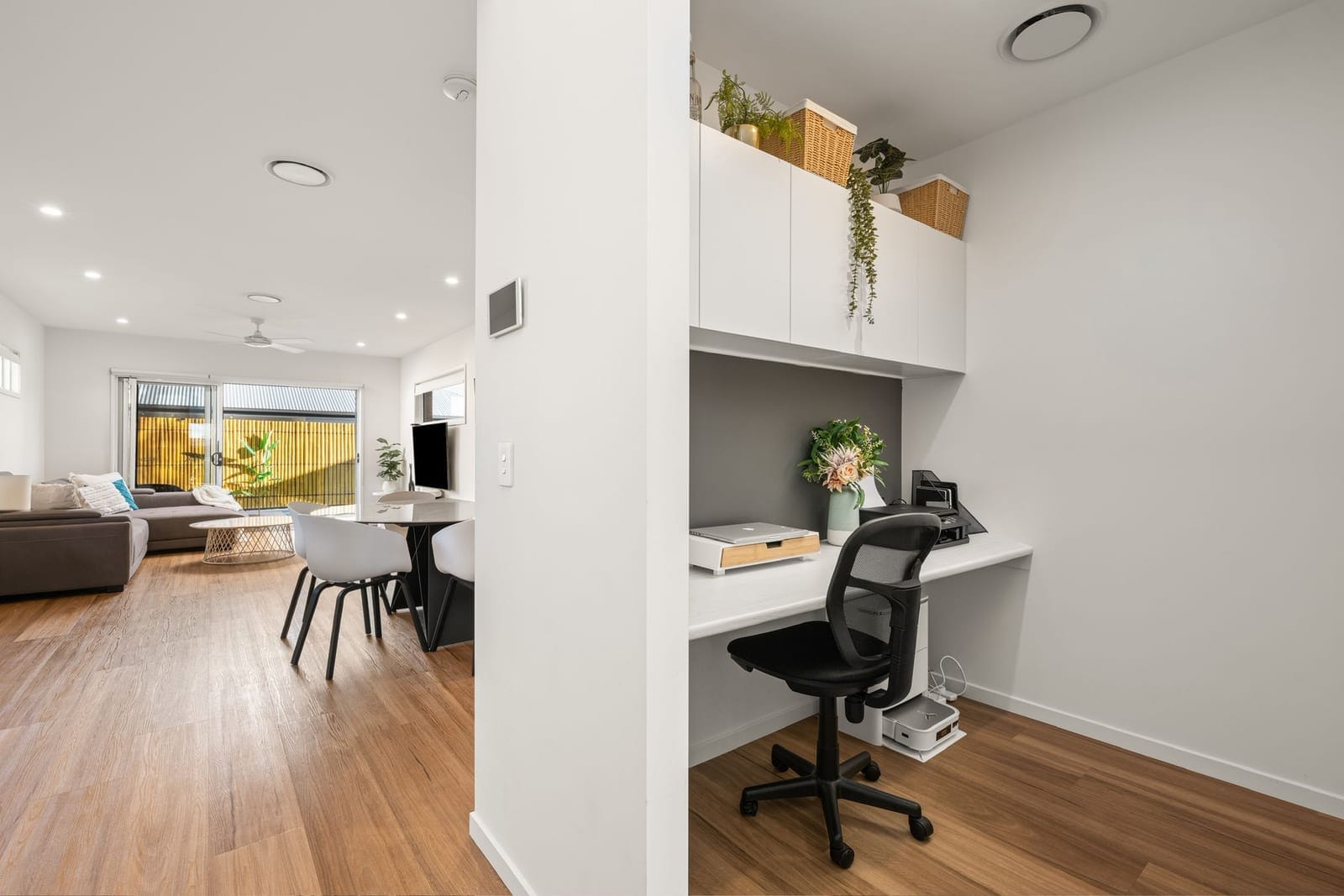 GUIDE $1.25M-$1.35M OFFERS CLOSE 5PM MONDAY 5TH OCTOBER