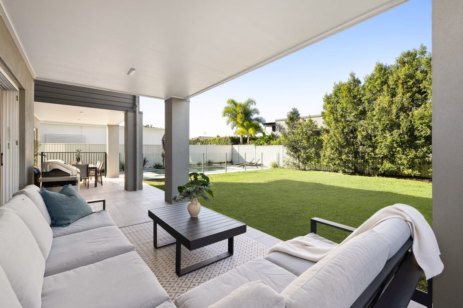 Dual Living & Lifestyle Perfection