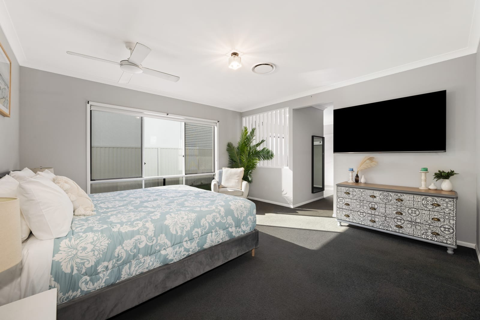 Dual Living & Lifestyle Perfection