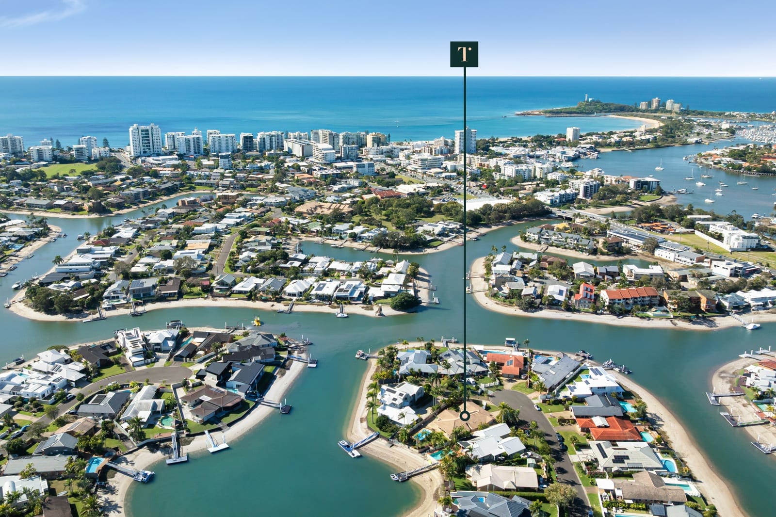 Family-Friendly Waterfront Living: Ocean Access, ¼ Acre!