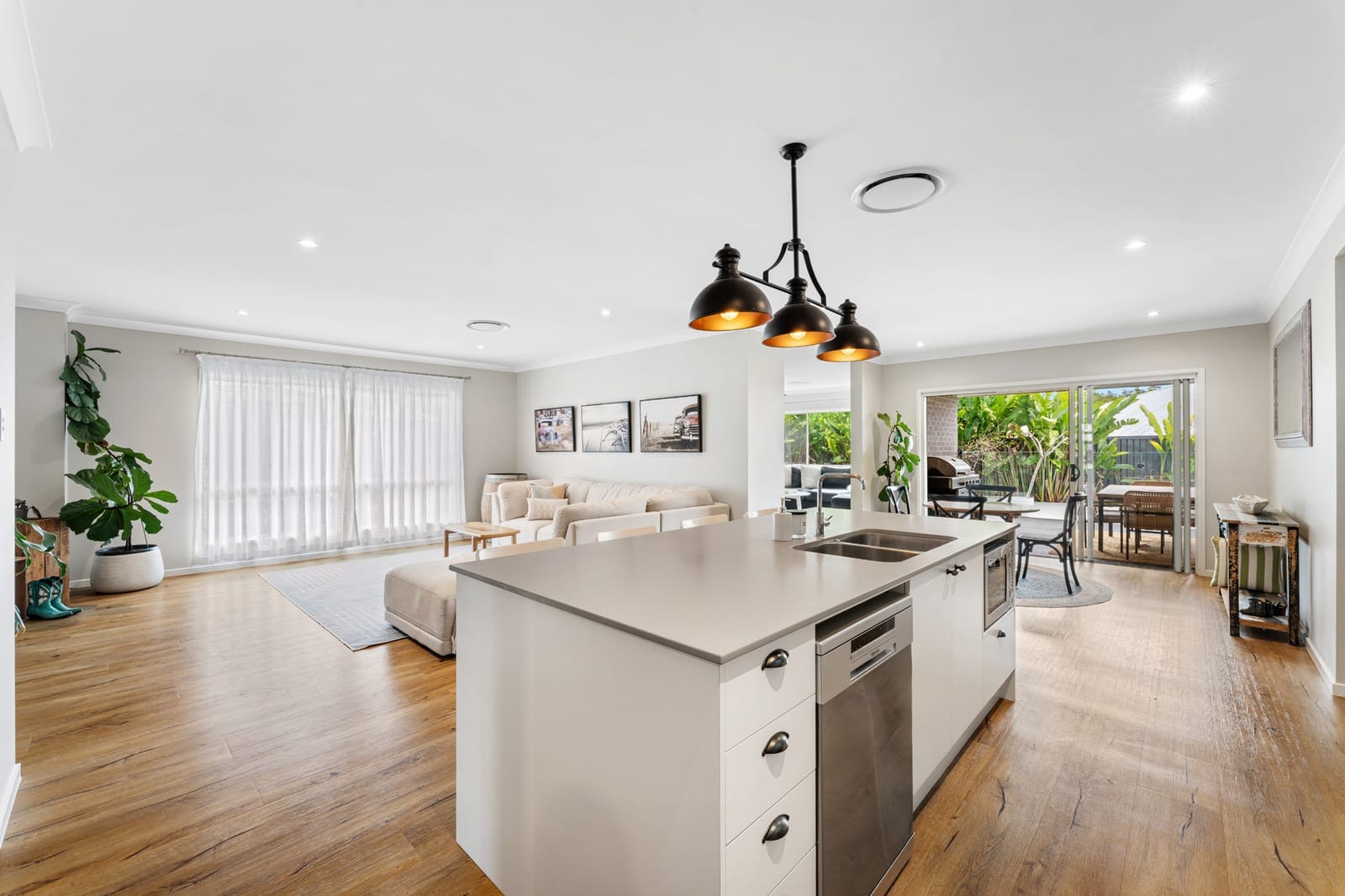 Sold Off Market in Record Time!