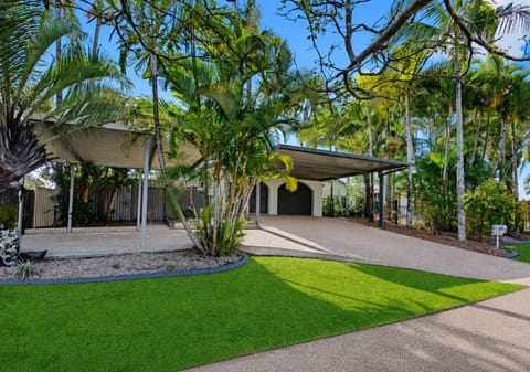 SOLD BY JAMIE VIBERT & NAJ ELSAYED