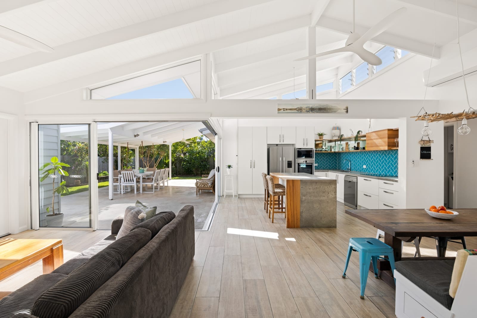 Beachside Charmer: Dual Living Four Bedroom Home with Office!