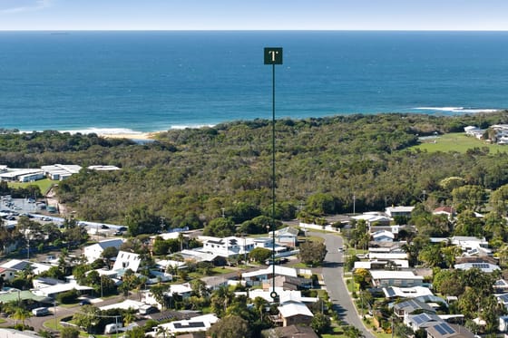 Beachside Charmer: Dual Living Four Bedroom Home with Office!