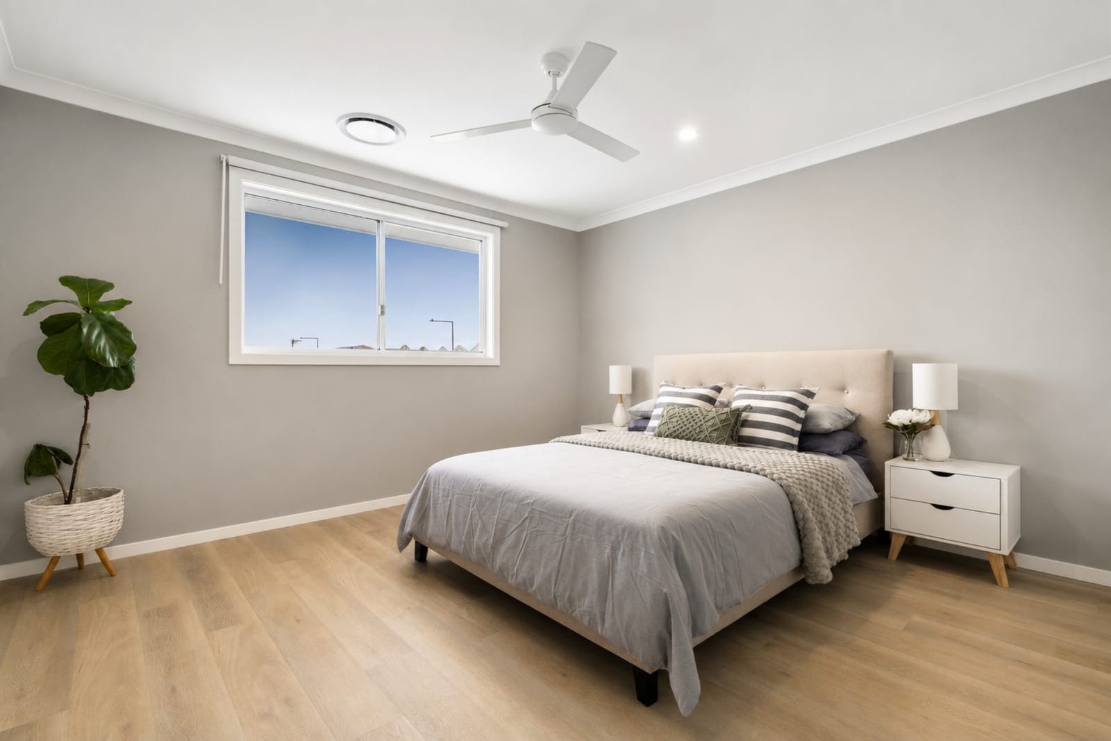 Exceptional Family Living in The Avenues