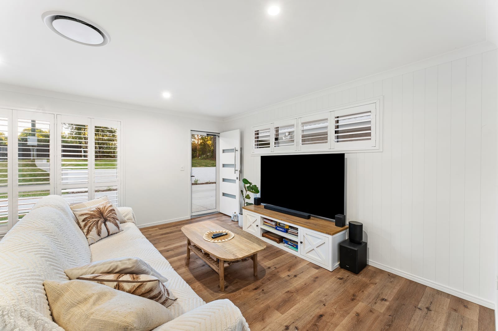 Acreage Living Redefined - Near-New Dual Living on 3.8 Acres