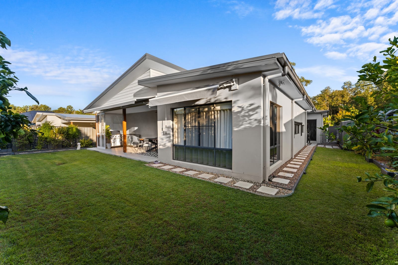 Contemporary Luxury Meets Peaceful Bushland Living