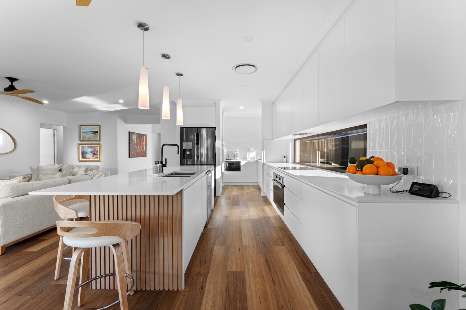 Contemporary Luxury Meets Peaceful Bushland Living