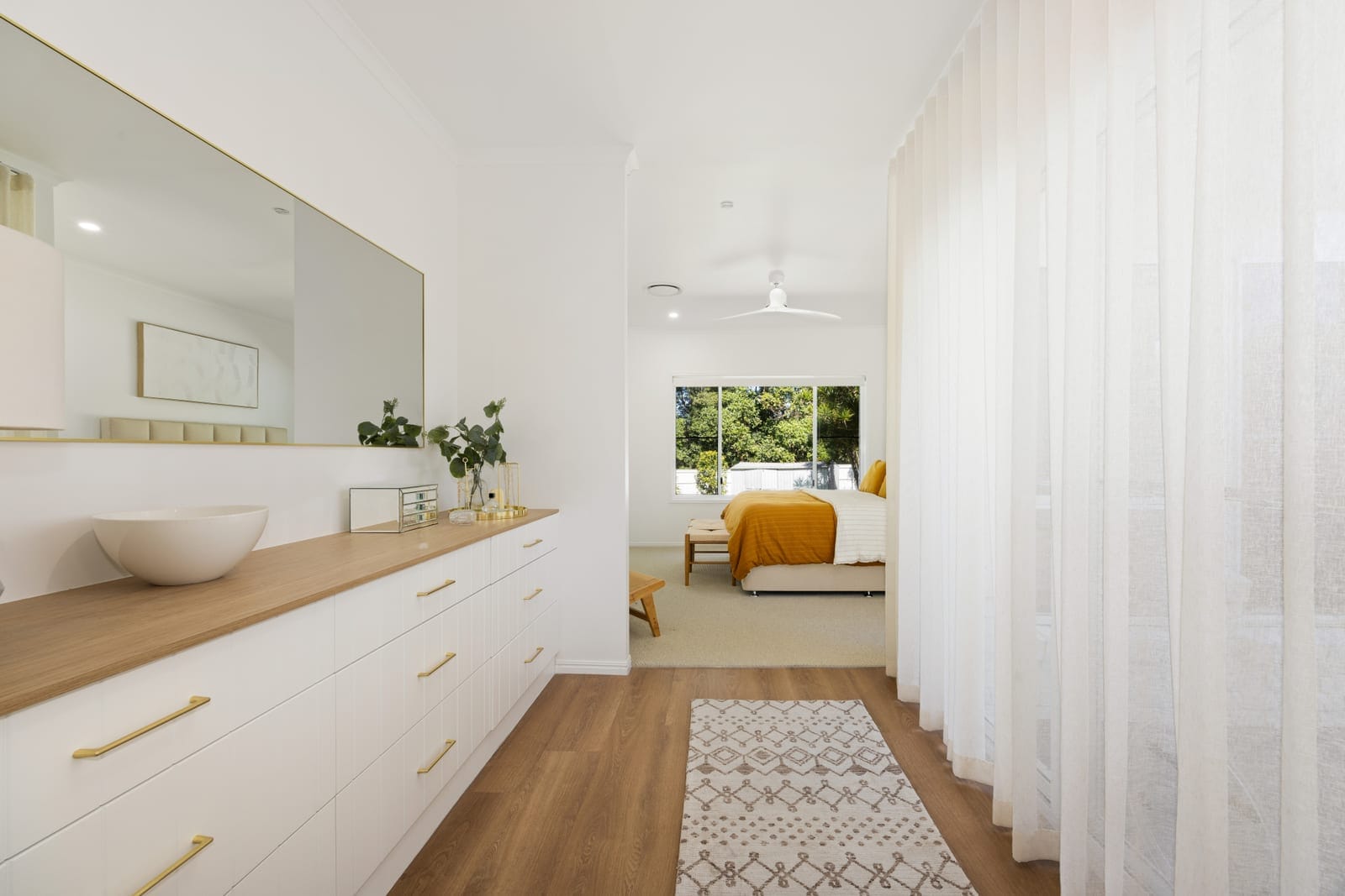 Renovated Resort-Style Family Living on 1,423m²