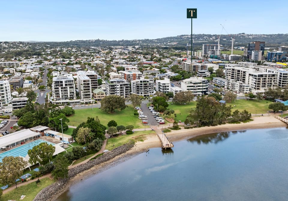 Modern Boutique Luxury in Blue Chip Cotton Tree