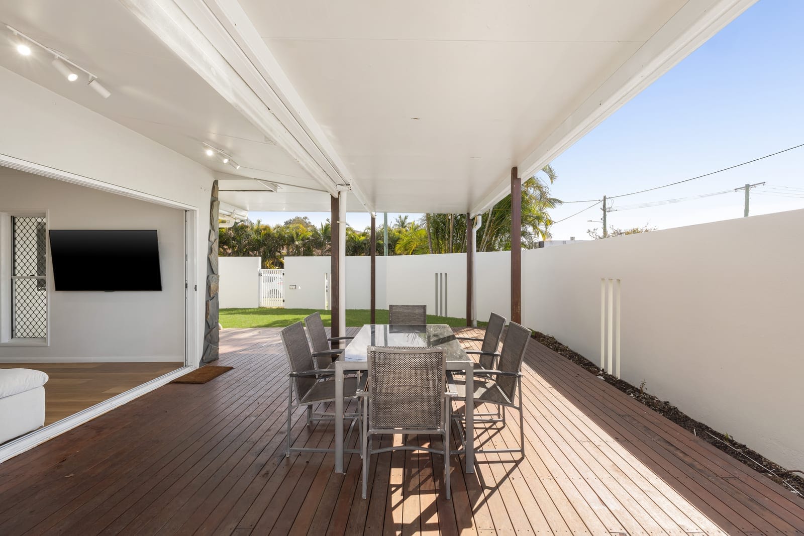 Best Value Beachside Home ~ Available Now