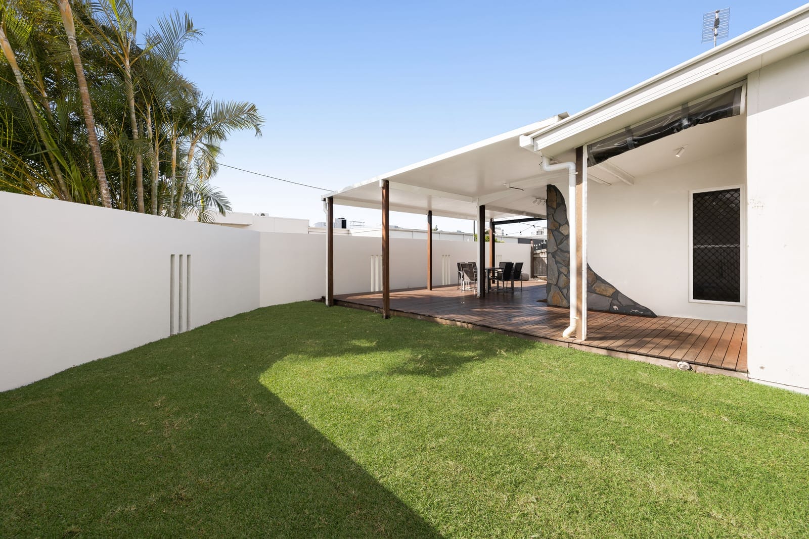 Best Value Beachside Home ~ Available Now