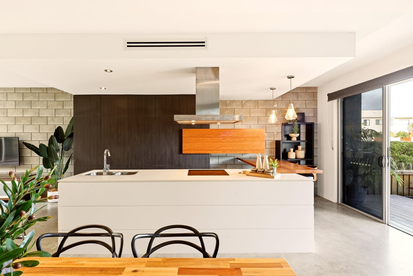 Sophisticated Parkside Living in the Heart of Sunshine Cove