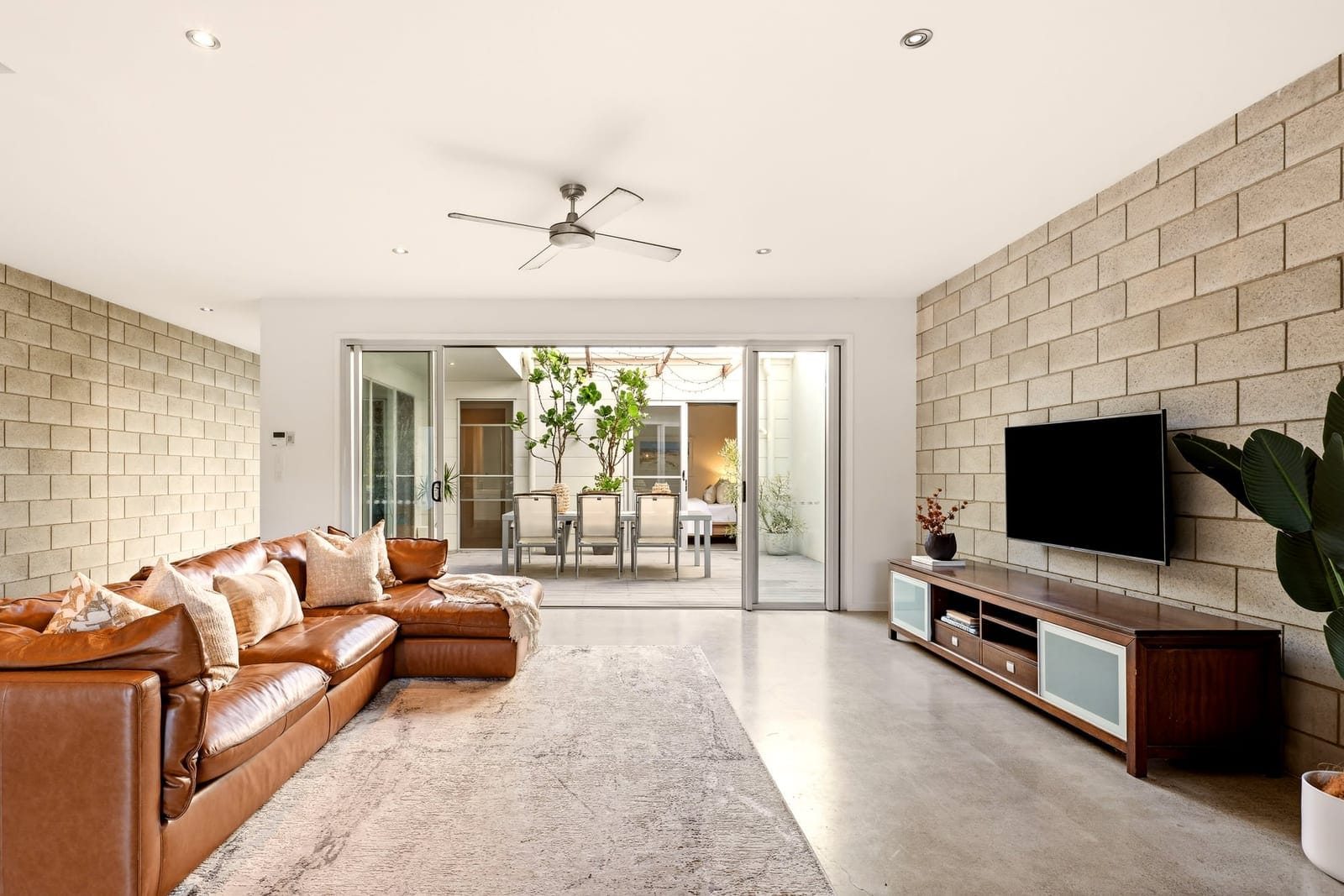 Sophisticated Parkside Living in the Heart of Sunshine Cove