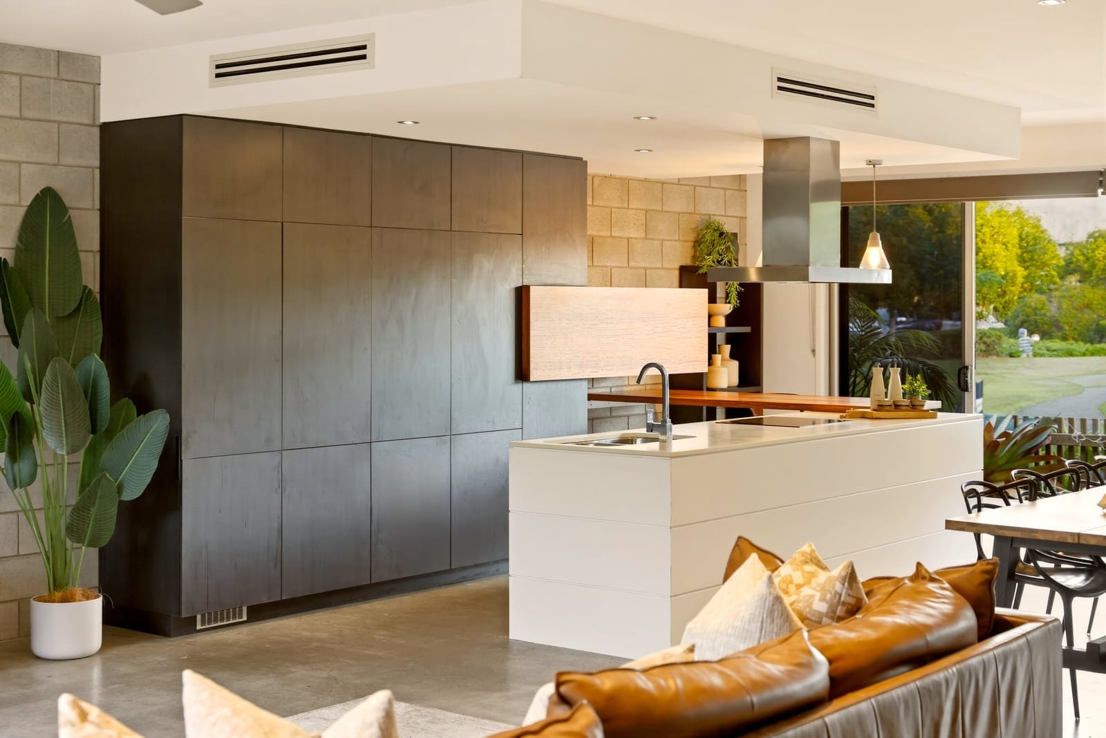 Sophisticated Parkside Living in the Heart of Sunshine Cove