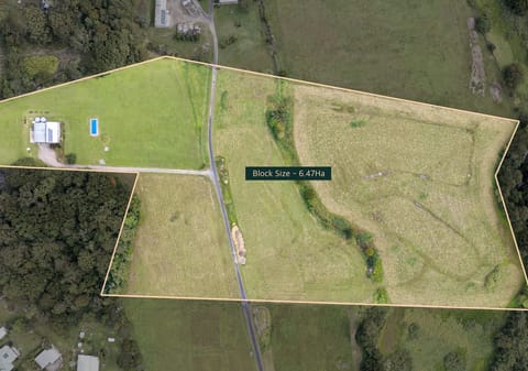 Shed, Space & Lifestyle Acreage with Room to Build Your Dream Home
