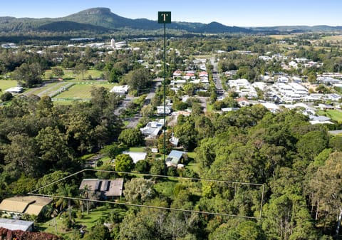 Rare 3,533m² Moments from Yandina