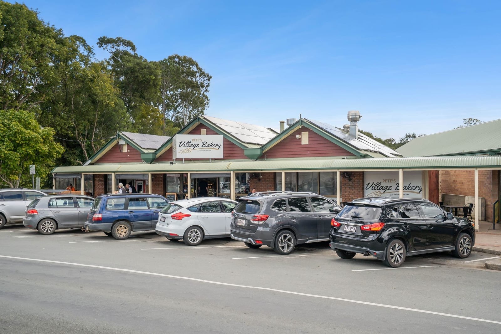 Rare 3,533m² Moments from Yandina