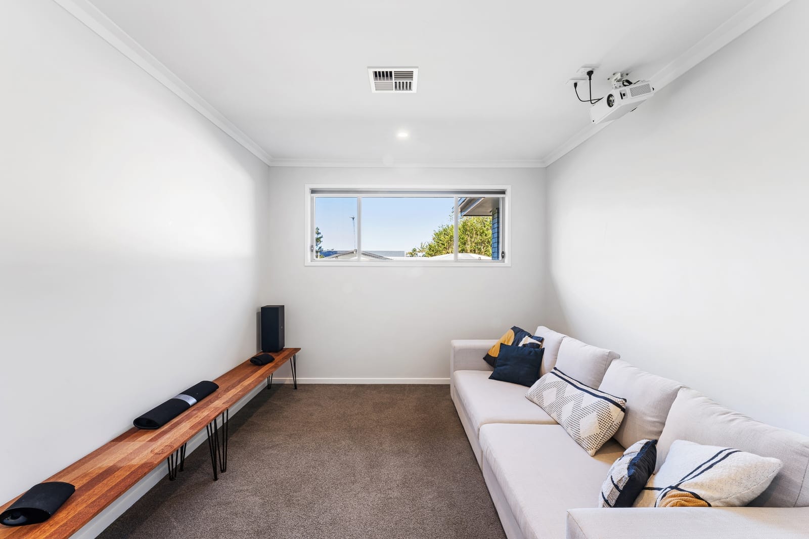499 Bells Creek Road. More Space. More Privacy. More Lifestyle.