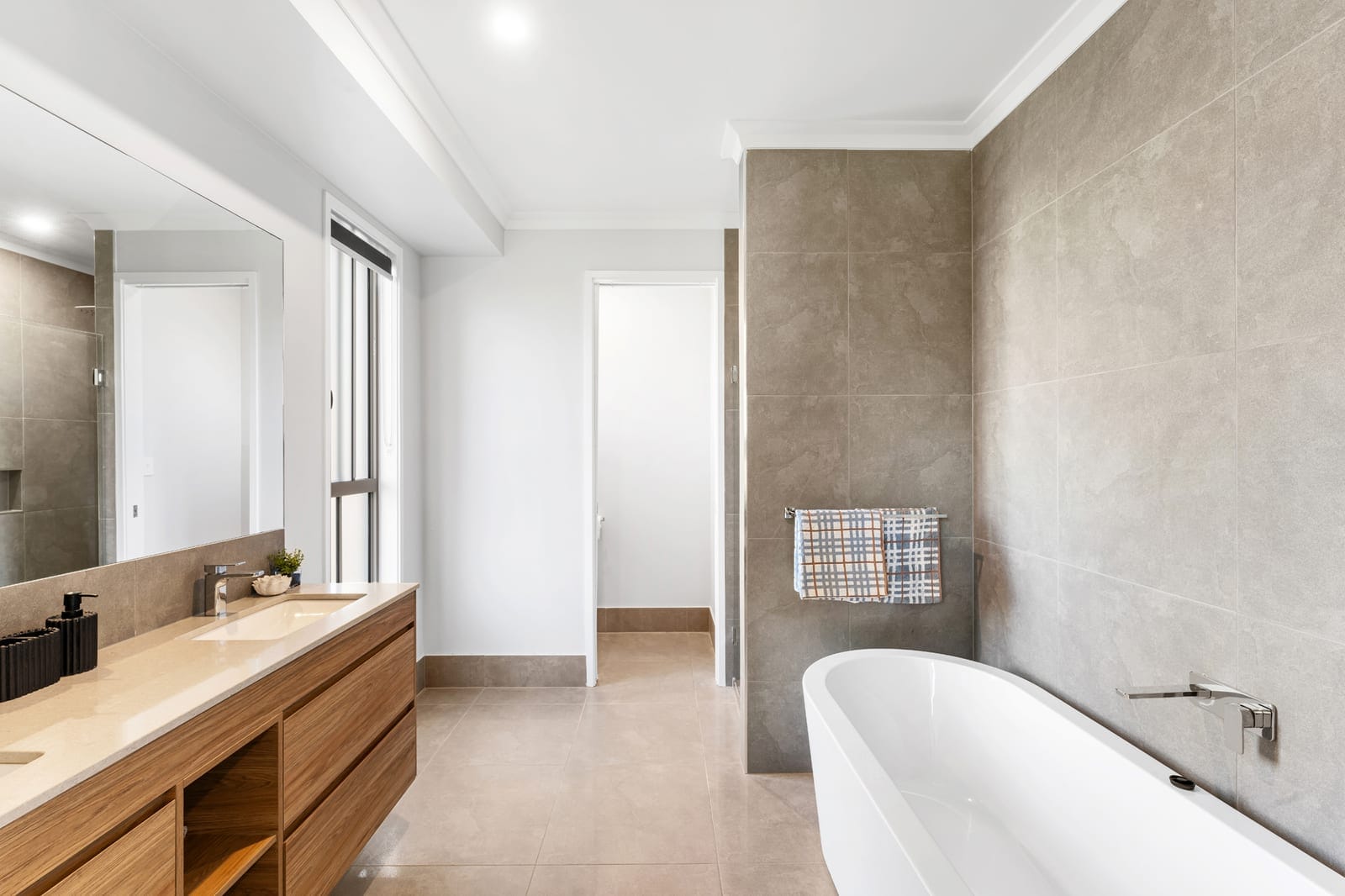 499 Bells Creek Road. More Space. More Privacy. More Lifestyle.
