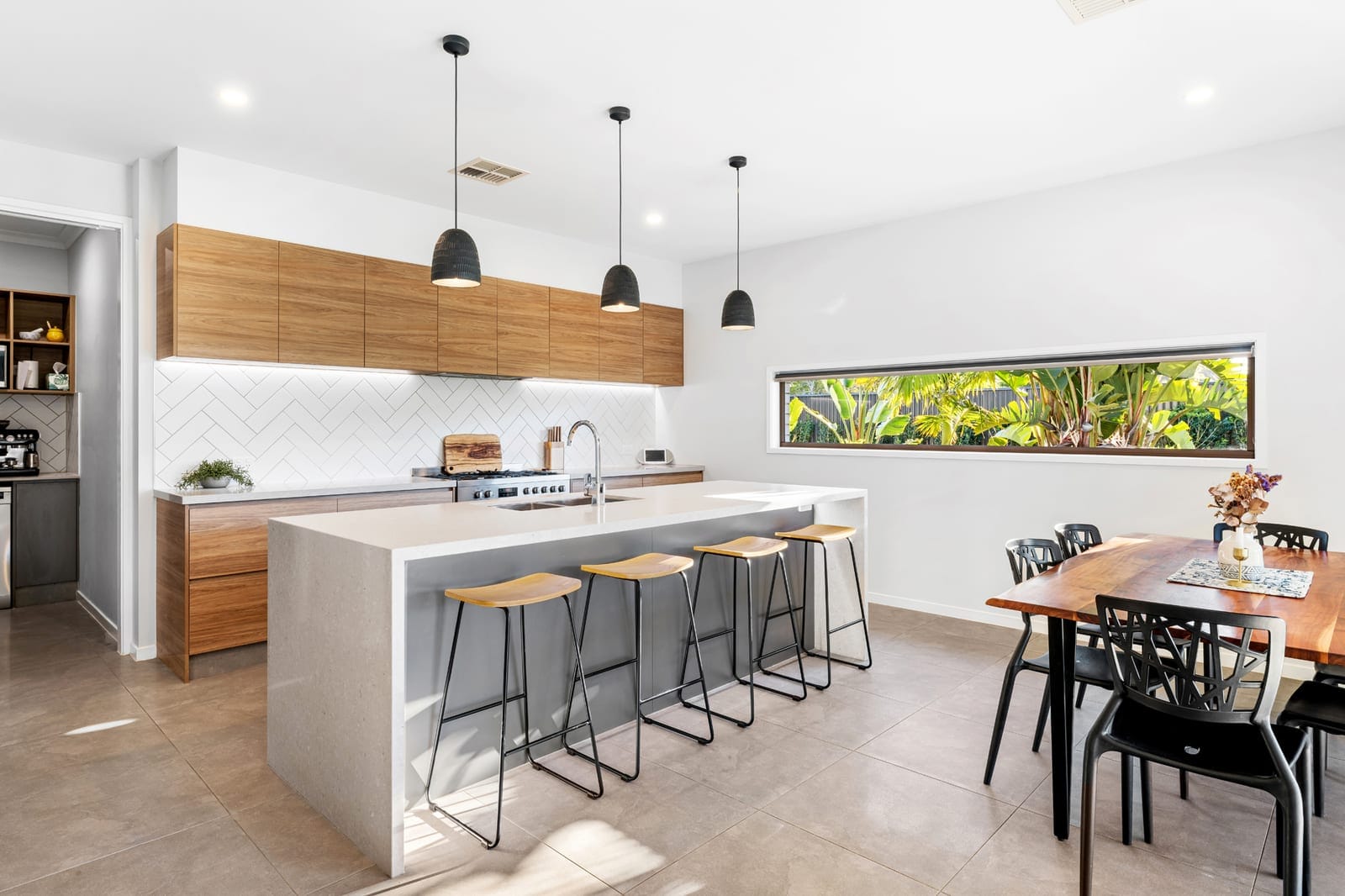 499 Bells Creek Road. More Space. More Privacy. More Lifestyle.
