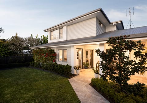 Hamptons-Inspired Luxury in the Heart of Buderim