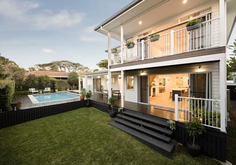 Hamptons-Inspired Luxury in the Heart of Buderim