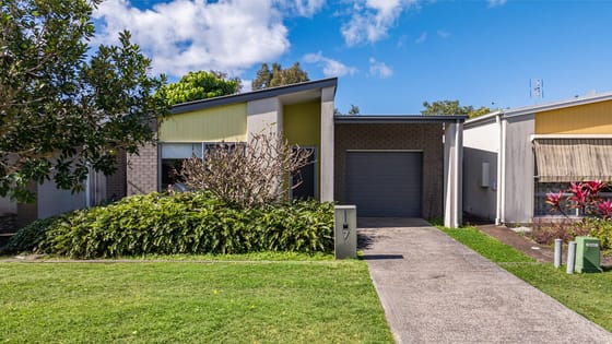 Peaceful Living with Nature at Your Back Door