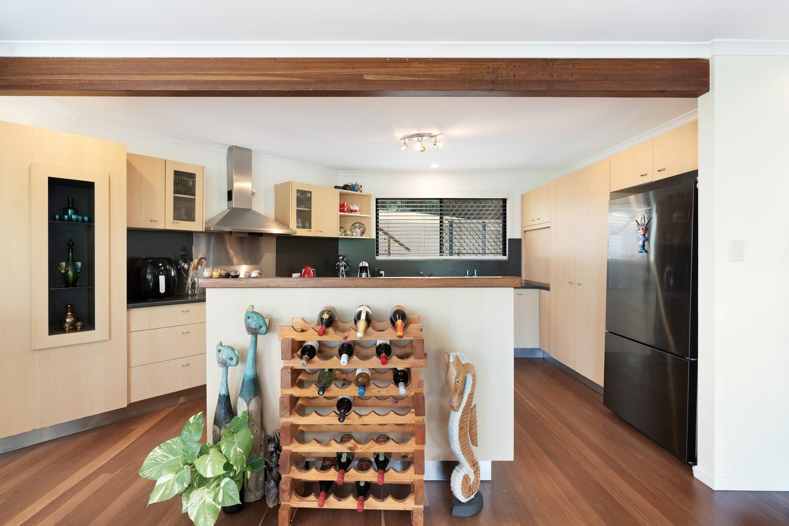 Elevated Retreat Moments from Coolum's Second Bay!