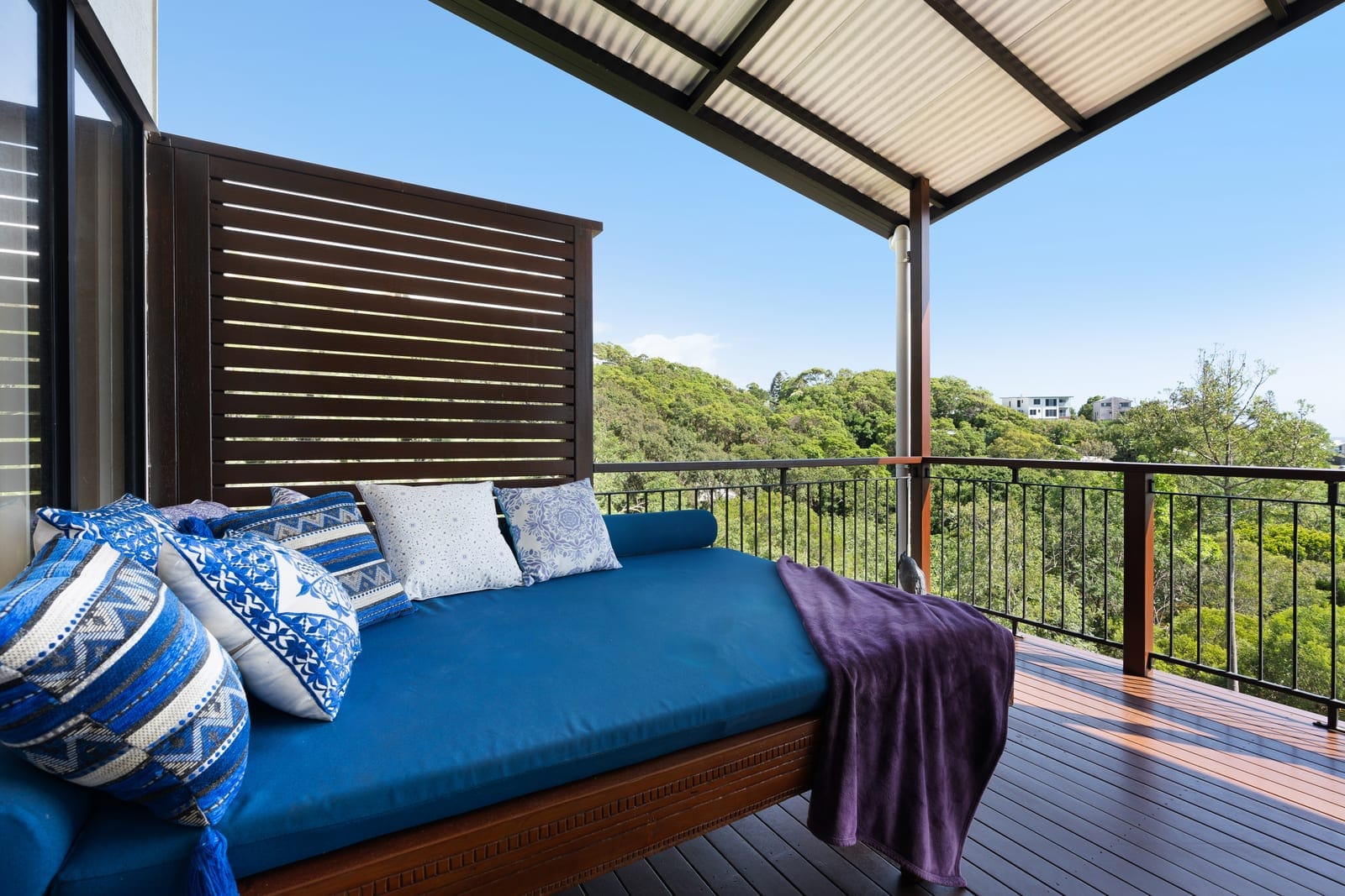 Elevated Retreat Moments from Coolum's Second Bay!