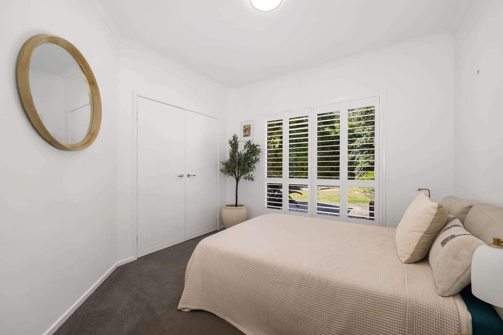 PRIVATE ACREAGE, DUAL LIVING & AN ENVIABLE PALMWOODS LIFESTYLE