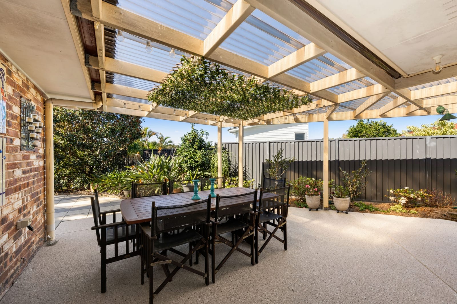 Dual Key - Genuine Dual Living Opportunity in Quiet Family Sanctuary