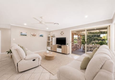 Dual Key - Genuine Dual Living Opportunity in Quiet Family Sanctuary