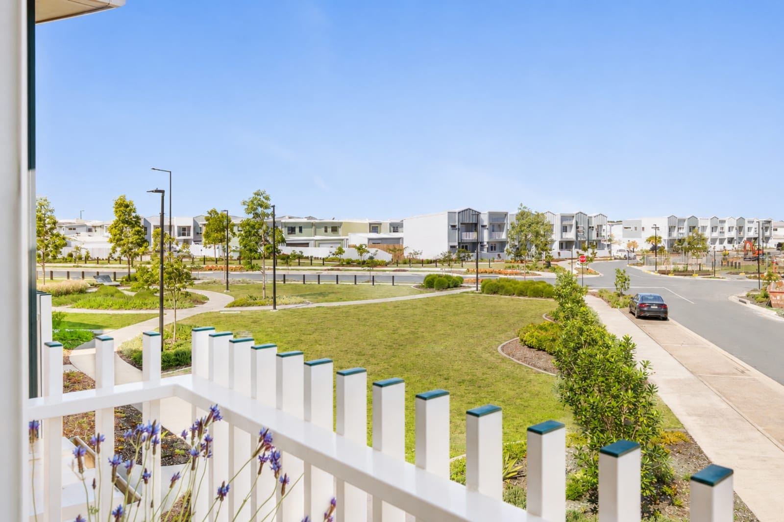 2 TARCUTTA LANE, NIRIMBA