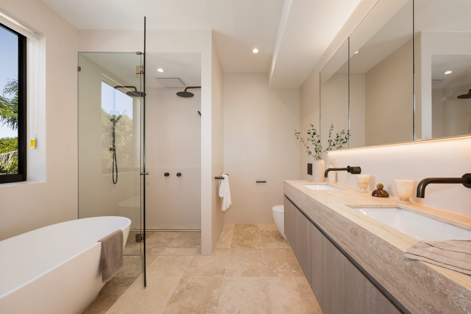 House-Sized Coastal Luxury with Private Rooftop and Pool