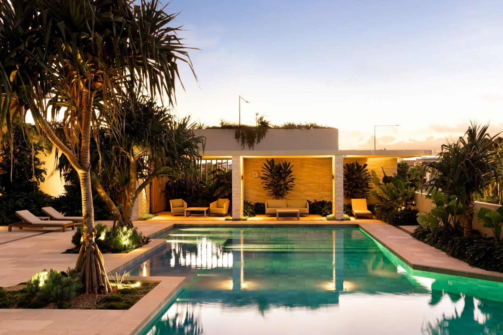 North Facing Sub-Penthouse | Waterfront Luxury at The Cove
