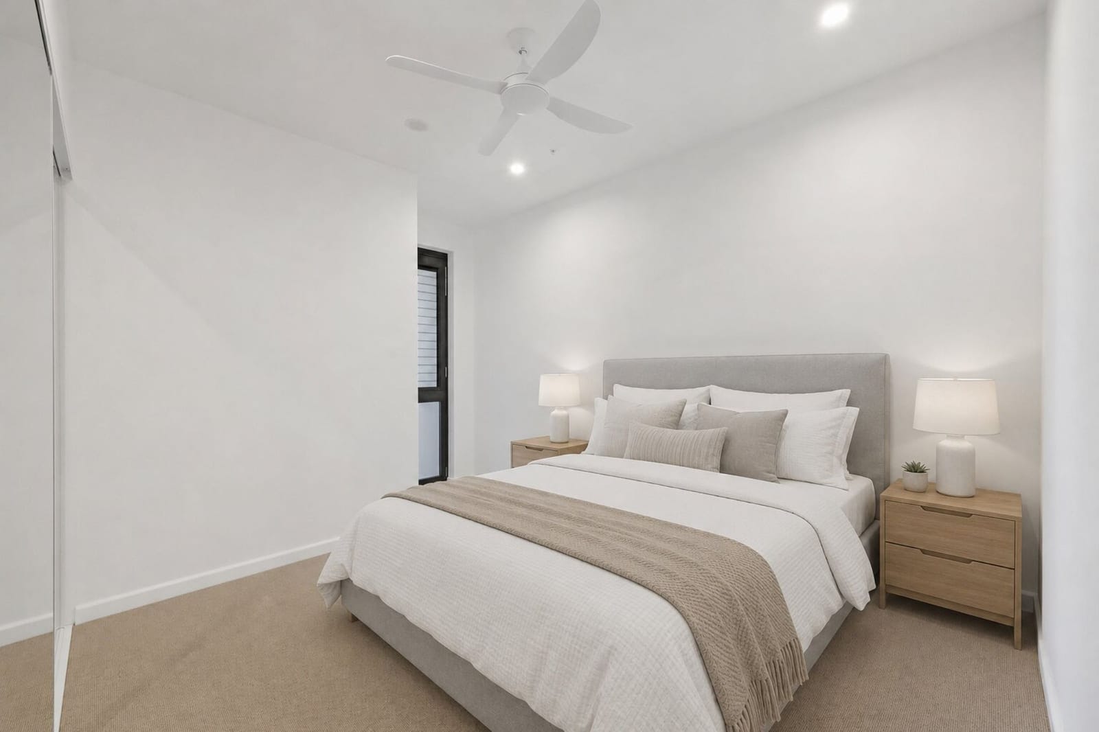 North Facing Sub-Penthouse | Waterfront Luxury at The Cove
