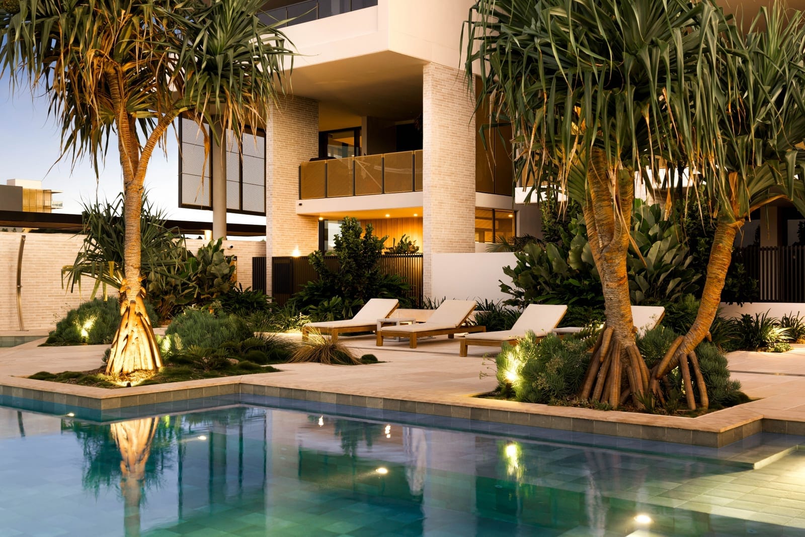 North Facing Sub-Penthouse | Waterfront Luxury at The Cove