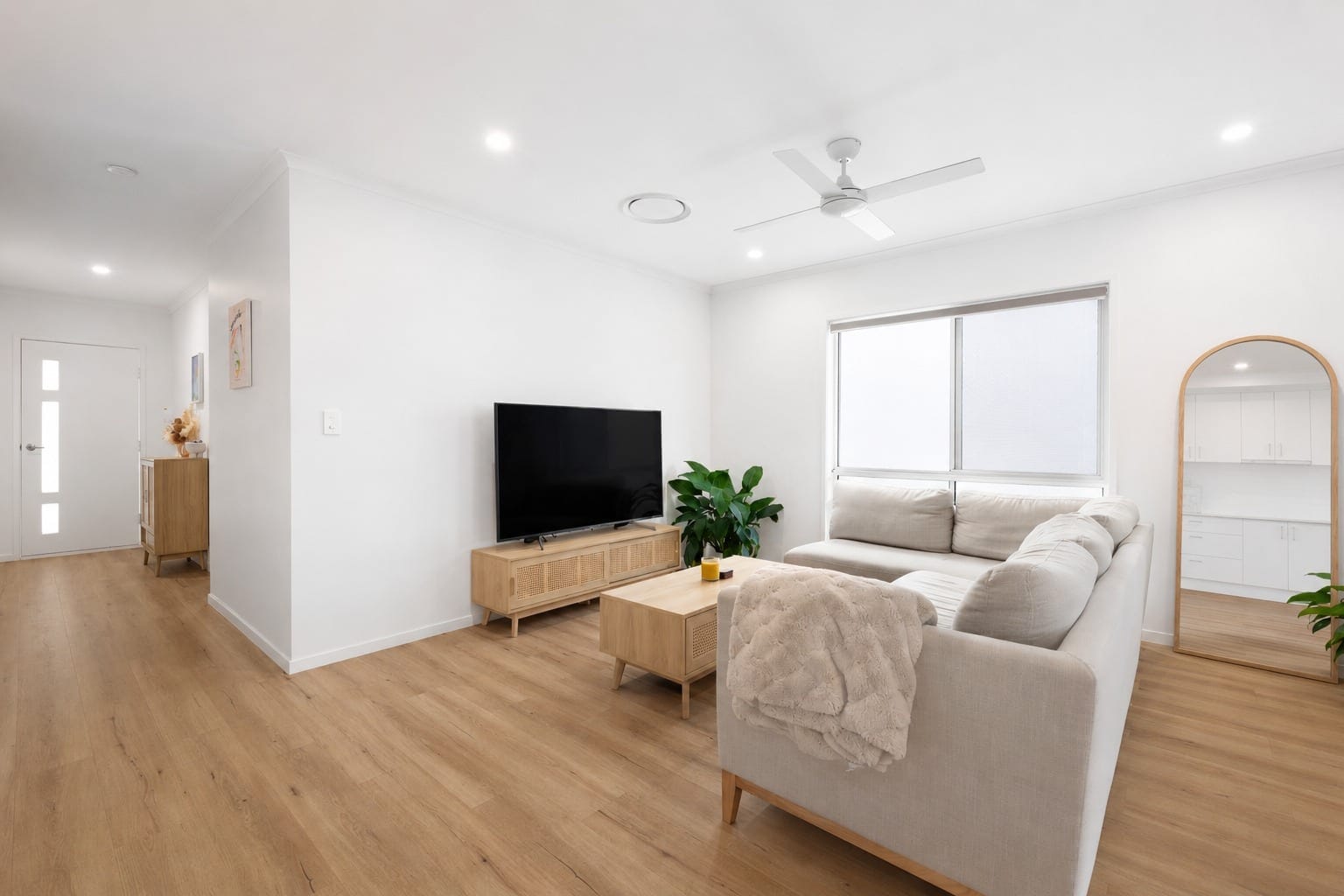 Contemporary Coastal Living at Its Finest