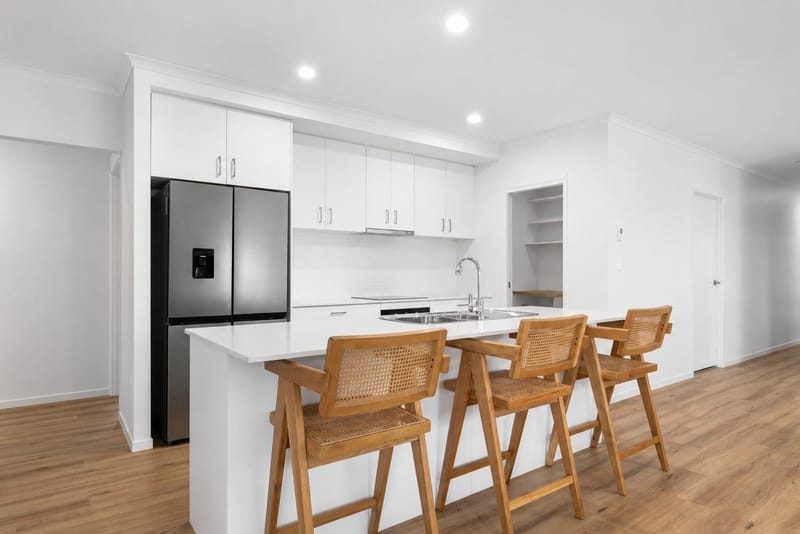 Contemporary Coastal Living at Its Finest