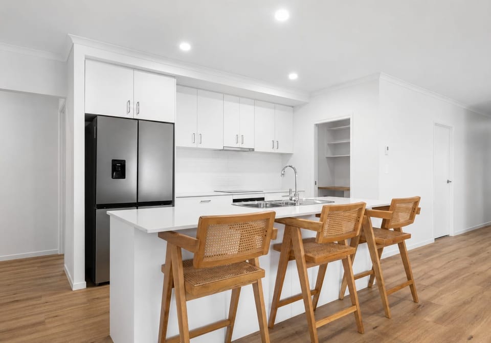 Contemporary Coastal Living at Its Finest