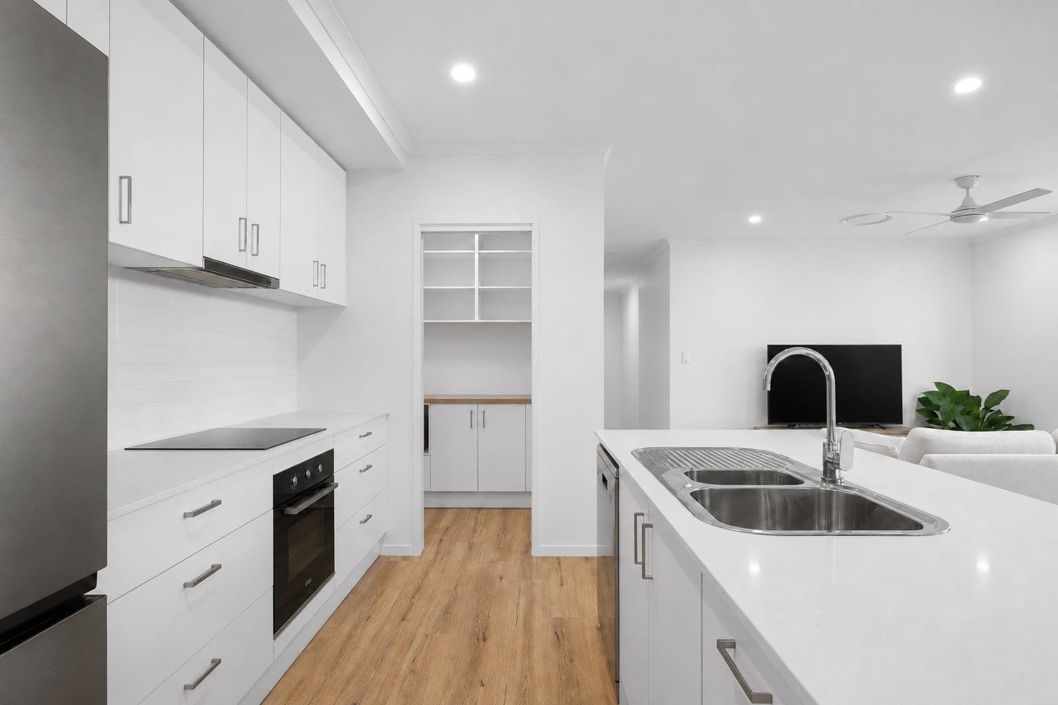 Contemporary Coastal Living at Its Finest