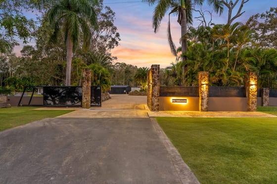 Private Acreage with Granny Flat – Live Now, Build Your Dream Home