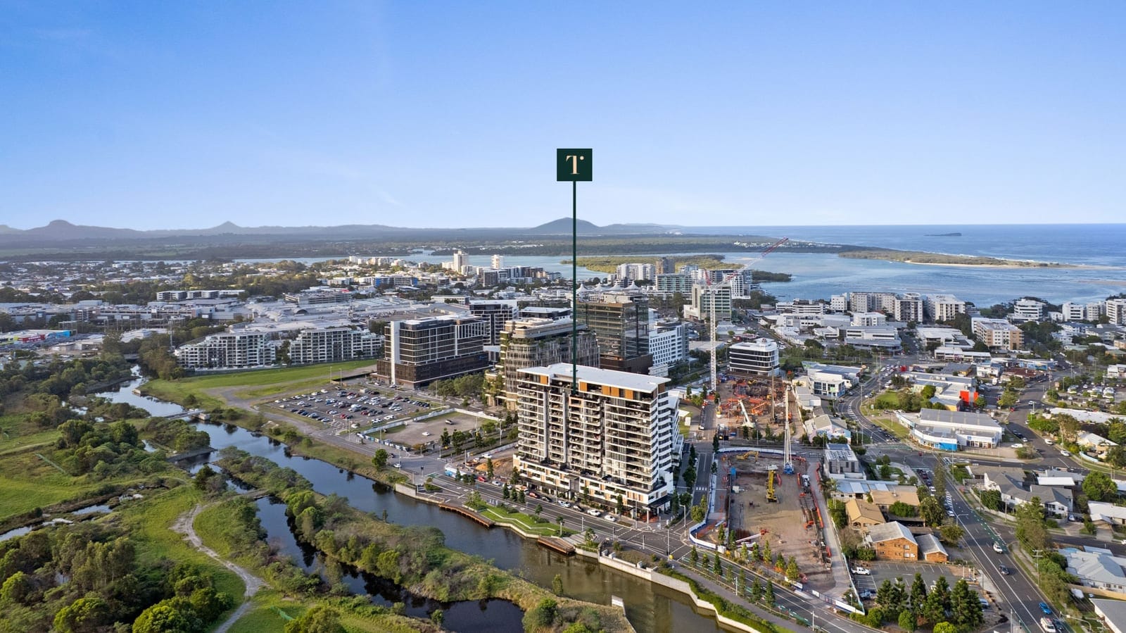 Elevated CBD Living With Expansive Views
